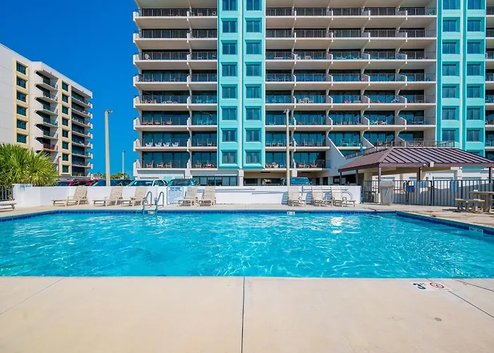 Apartment Island Winds East 107